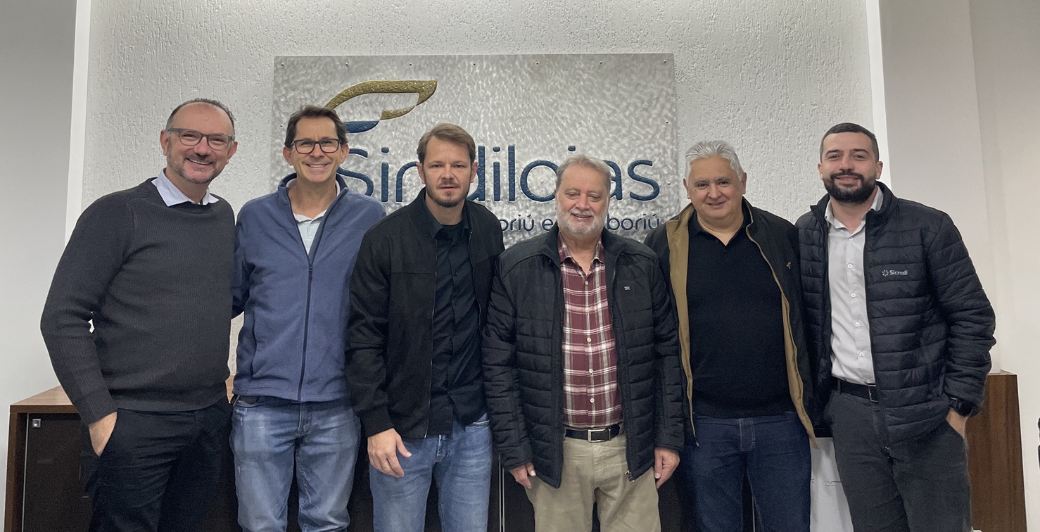 Reunião com gerentes da Sicredi Vale Litoral, agência de BC